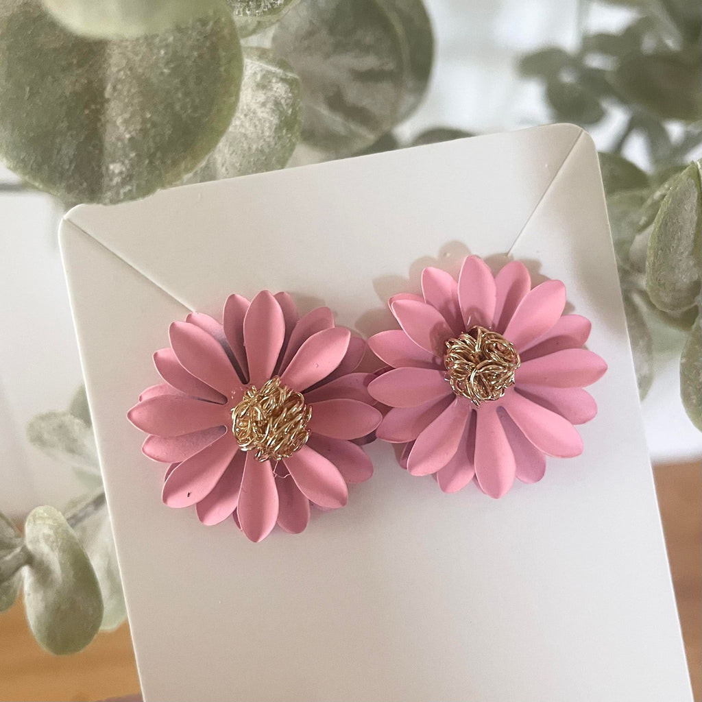 Petal Studs - Pink