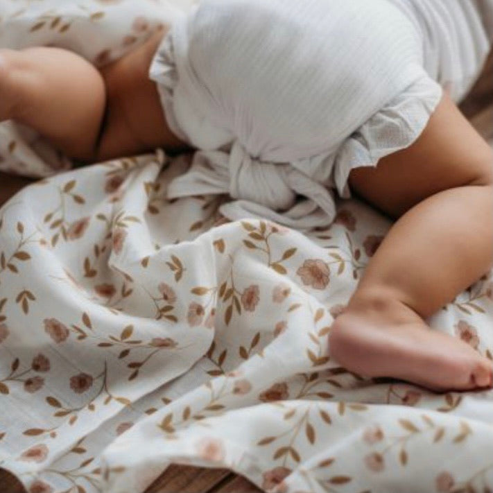 Wild Flower Swaddle - White